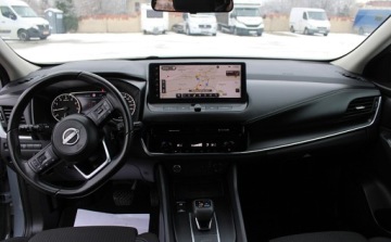Nissan Qashqai III Crossover 1.3 DIG-T MHEV 158KM 2023 Nissan Qashqai Automat Bezwypadkowy JAK NOWY 1.3 Benzyna 158KM, zdjęcie 18