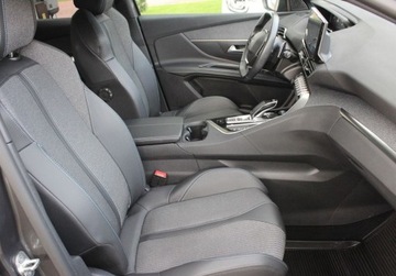 Peugeot 3008 II Crossover Facelifting  1.2 PureTech 130KM 2023 Peugeot 3008 Allure Pack EAT8 2023 Od RiA 1.2 Benzyna 130KM, zdjęcie 11