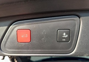 Peugeot 3008 II Crossover Facelifting  1.2 PureTech 130KM 2021 Peugeot 3008 1.2 130KM Allure Salon PL Vat marza Serwis ASO Automat 1.2, zdjęcie 9