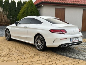 Mercedes Klasa C W205 2019 Mercedes-Benz Klasa C 2.0 16V benzyna 245 KM 2019r, zdjęcie 12