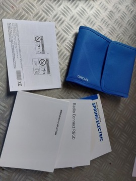Książka serwisowa etui instrukcja Dacia Spring