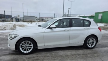 BMW Seria 1 F20-F21 Hatchback 5d 118i 170KM 2012 BMW 118 climatronic biała perła bixsenon duza, zdjęcie 3