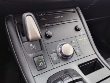 Lexus CT Hatchback 5d Facelifting 200h 136KM 2017 Lexus CT 1.8 Hybryda 136KM Prestige AT Kamera Tempomat Salon PL 1.8, zdjęcie 15
