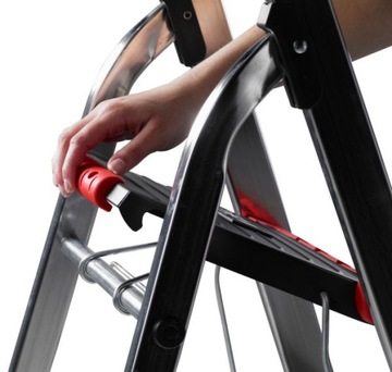 Односторонняя 7-ступенчатая алюминиевая лестница ALTREX