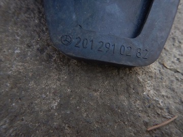 MERCEDES W124 НАКЛАДКА ПЕДАЛИ, РЕЗИНОВАЯ, газ