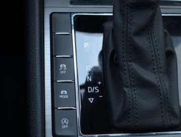 Skoda Superb III Liftback Facelifting 2.0 TDI SCR 200KM 2021 Skoda Superb 2.0 TDI, Salon Polska, Serwis ASO, zdjęcie 12