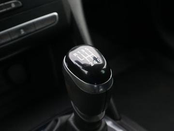 Renault Megane IV Hatchback 5d 1.2 Energy TCe 100KM 2016 Renault Megane 1.2 TCe, Salon Polska, zdjęcie 15