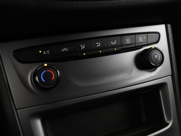 Opel Astra K Sports Tourer 1.6 CDTI 110KM 2019 Opel Astra 1.6 CDTI 6MT 120 Jahre Klimatyzacja, zdjęcie 25