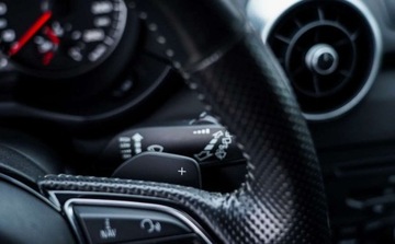 Audi A1 I Hatchback 3d 1.4 TFSI 185KM 2012 Audi A1 Sportback S-LINE 1.4 T 185ps Navi Ledy BiXenony Klimatronik Polsko, zdjęcie 38