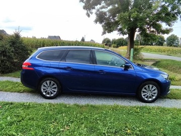 Peugeot 308 II SW Facelifting 1.2 PureTech 130KM 2018 Ładny Peugeot 308, 2018r, 1.2 130KM, zdjęcie 2