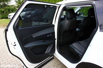 Peugeot 5008 II Crossover Facelifting 1.5 BlueHDi 130KM 2021 Peugeot 5008 Peugeot 5008 1.5 BlueHDI Allure SampS 1.5 Diesel 130KM, zdjęcie 33