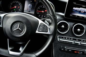 Mercedes Klasa C W205 Kombi Facelifting 1.6 180 156KM 2018 Mercedes C 180 AMG Line Full Led Panorama Dach, zdjęcie 27