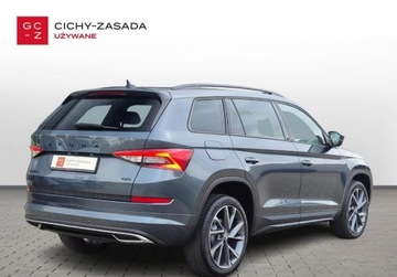 Skoda Kodiaq I SUV 2.0 TDI SCR 200KM 2021 Skoda Kodiaq 2.0TDI 200KM 4x4 Sportline HAK Kamera360 Alu20 ACC 4Podgrzew., zdjęcie 4