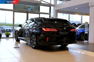 BMW Seria 5 G90-91 2025 BMW Seria 5 540d xDriveFV23Repair InclusivePakiet Sport M PROKamera Wnetrza, zdjęcie 20