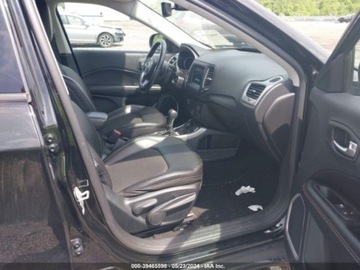 Jeep Compass II 2021 Jeep Compass 2021 Jeep Compass Latitude 4x4 2.4 Benzyna 180KM, zdjęcie 4