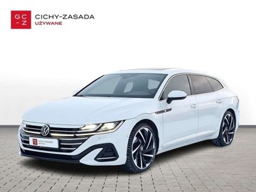 Volkswagen Arteon Fastback Facelifting 2.0 TSI 190KM 2022 Volkswagen Arteon 2.0 TSI 190 KM DSG R-Line Pakiety Panorama Skora DCC VAT