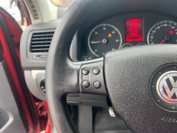 Volkswagen Golf V Hatchback 1.9 TDI 105KM 2007 Volkswagen Golf GT LINE KLIMATYZACJA EL.SZYBY EL.LUSTERKA CENTRALNY ZAMEK, zdjęcie 15