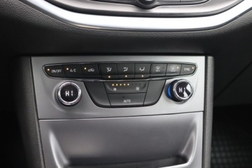 Opel Astra K Hatchback 5d 1.4 Turbo 125KM 2016 Opel Astra 1.4 T, Salon Polska, Serwis ASO, Klima, zdjęcie 14