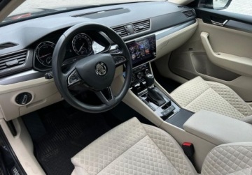 Skoda Superb III Liftback Facelifting 2.0 TDI SCR 150KM 2019 Skoda Superb Style Pakiety, Tempomat, GPS, CANTON, Bi-Xenon, Salon Polska,, zdjęcie 6