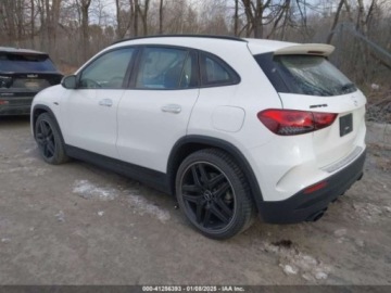 Mercedes GLA II 2022 Mercedes-Benz GLA amg 35, 2022r., 4x4, 2.0L 2.0 Benzyna 302KM, zdjęcie 3