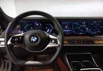 BMW Seria 7 G70 2023 BMW Seria 7 BMW Seria 7 740d xDrive 340 KM G70 Pakiet Connoisseur 3.0, zdjęcie 13