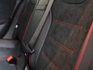 Mercedes Klasa A W177/V177 Hatchback Facelifting 1.3 200 163KM 2025 MERCEDES-BENZ A Klasa 200 AMG Line 1.3 (163KM) 2025, zdjęcie 12