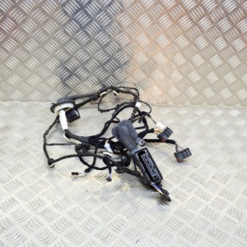 JAGUAR F-PACE 2017 LEVÝ STRANA SVAZEK PŘÍVODŮ DVEŘE ZADNÍCH