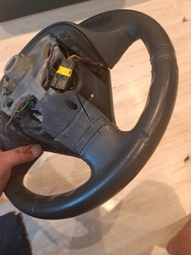 PEUGEOT 1007 VOLANT KOŽENÁ MULTIFUNKČNÍ + ULOŽENÍ AIRBAG