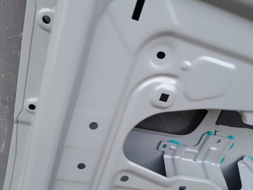 HYUNDAI H1 07- DVEŘE ZADNÍ PRAVÉ ORIG.
