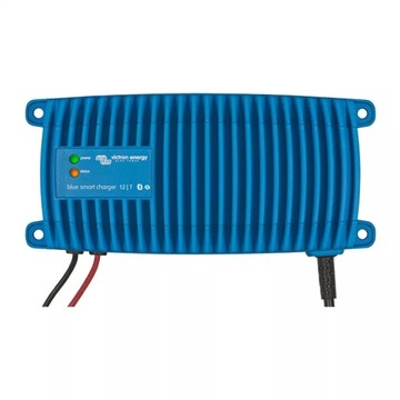 Blue Smart IP67 Charger 12/7 (1)