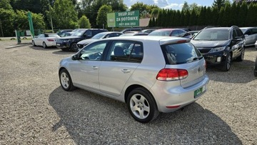 Volkswagen Golf VI Hatchback 5d 1.6 TDI-CR DPF 105KM 2009 Volkswagen Golf 2xPDC, AC auto, zdjęcie 1