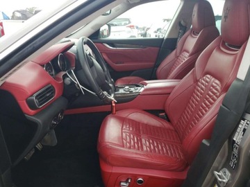 Maserati Levante 2021 Maserati Levante Sport 2021 3.0l 3.0 Benzyna 345KM, zdjęcie 7