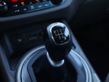 Kia Sportage III SUV 1.7 CRDi 116KM 2010 Kia Sportage 1.7 CRDi, Salon Polska, Serwis ASO, zdjęcie 12