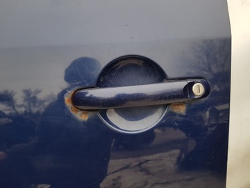 DVEŘE LEVÉ VW TOURAN