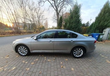 Volkswagen Passat B8 Limousine 2.0 TDI BlueMotion Technology 150KM 2015 Volkswagen Passat Volkswagen Passat 2.0 TDI BMT Highline DSG 2.0 Diesel, zdjęcie 3