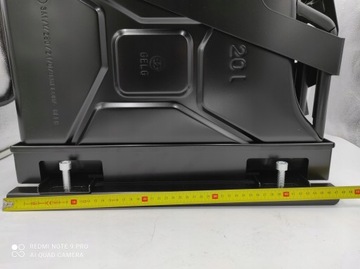 2 КАНИСТРЫ ОБЪЕМОМ 20 Л + КРЕПЛЕНИЕ ДЛЯ БАГАЖНИКА НА КРЫШЕ