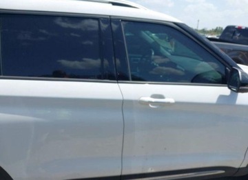 Ford Explorer VI 2021 Ford Explorer 2021, 2.3L, 4x4, LIMITED, po gradobiciu, zdjęcie 7