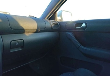 Audi A3 8L Hatchback 1.8 20V 125KM 2000 Audi A3 Sportback Audi A3 Sportback 1.8 Benzyna 125KM, zdjęcie 12