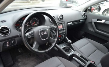 Audi A3 8P Hatchback 3d 1.6 TDI 105KM 2010 Audi A3 Sportback LIFT - climatronic - oplacony - gotowy do rejestracji, zdjęcie 22