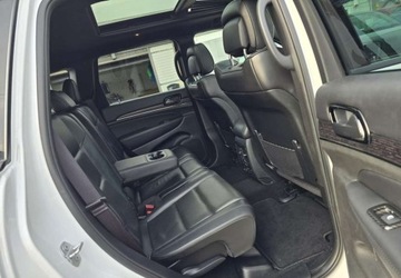 Jeep Grand Cherokee IV Terenowy Facelifting 2016 5.7 352KM 2019 Jeep Grand Cherokee Jeep Grand Cherokee 5.7 V8 HEMI 4WD Automatik Overland, zdjęcie 38