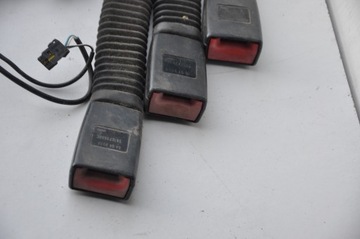 BMW E65 E66 NAPINACZ PASA PRAWY 6982524 7122210