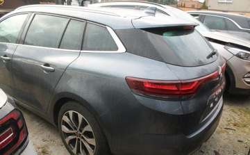 Renault Megane IV Grandtour Facelifting 1.3 TCe 140KM 2021 Renault Megane 1.3 Benzyna 140KM, zdjęcie 2