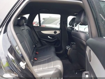 Mercedes GLC C253 2020 Mercedes-Benz GLC 2020 Mercedes-Benz GLC GLC 300 SUV 2.0 Benzyna 255KM, zdjęcie 7