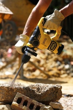 ПЕРФОРАТОРНАЯ ДРЕЛЬ STANLEY SDS+ 1250 Вт FME1250K-QS