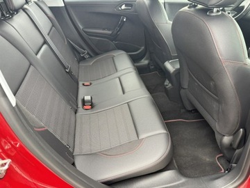 Peugeot 2008 I SUV Facelifting 1.2 PureTech 110KM 2018 Peugeot 2008 GT-Line * * 110KM *, zdjęcie 18