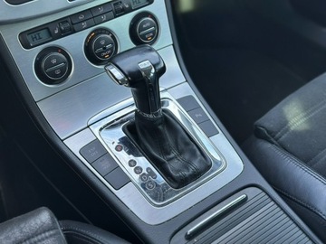 Volkswagen Passat B6 Variant 2.0 TDI 170KM 2006 Volkswagen Passat 2.0 TDI 170KM DSG 2006 Highline, zdjęcie 21