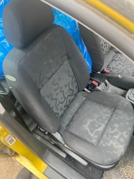 GOLF 4 IV 5D SEDADLO PRAVÝ SPOLUJEZDCE