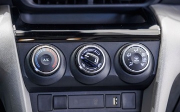 Toyota 2021 Toyota Yaris Cross 1.5 Comfort CVT 1.5 Benzyna 125KM, zdjęcie 24