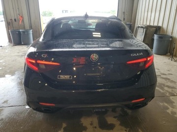 Alfa Romeo Giulia II Sedan Facelifting 2.0 Turbo 280KM 2022 Alfa Romeo Giulia Super 2022 2.0l 2.0 Benzyna 280KM, zdjęcie 2