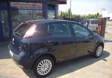 Fiat Punto Grande Punto Hatchback 5d 1.4 Start&amp;Stop 77KM 2011 Fiat Punto Evo Salon PL 1.4 Benzyna 77KM, zdjęcie 5